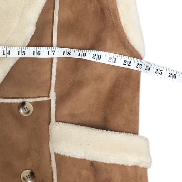 Blank NYC REVOLVE Womens Faux Leather Sherpa Vest Jacket XS NWT - Picture 6 of 8